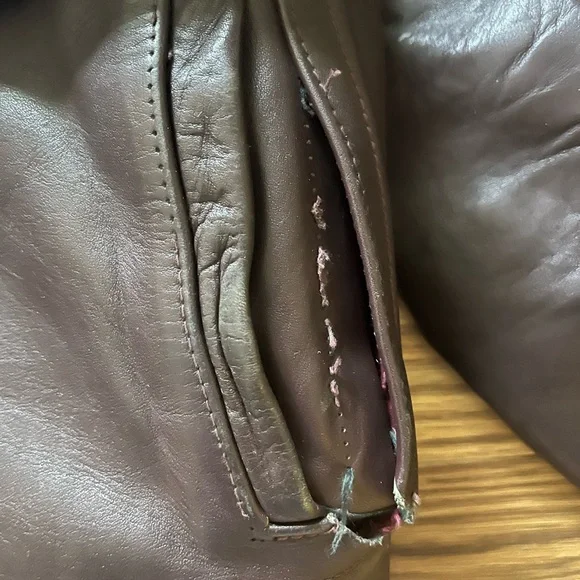 Vintage Men's Dark Brown Leather motorcycle Jacket, size S. - Picture 5 of 10